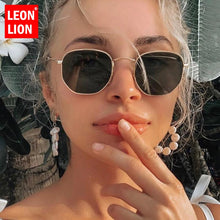 Load image into Gallery viewer, LeonLion Metal Classic Vintage Women Sunglasses