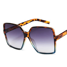 Load image into Gallery viewer, Higody Fashion Women Oversize Sunglasses