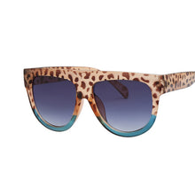 Load image into Gallery viewer, Flat Top Oversized Women Sunglasses