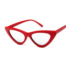 Load image into Gallery viewer, Vintage Cateye Sunglasses